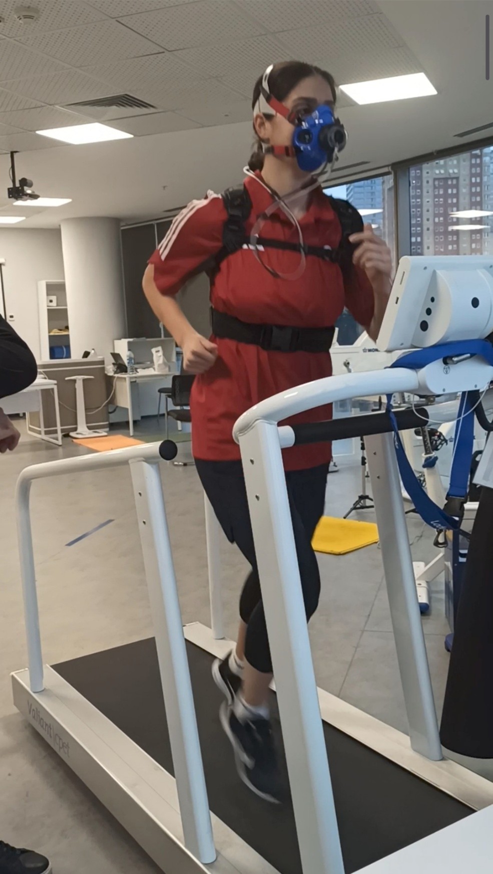 Uzun Telefon Fotoğrafı 2